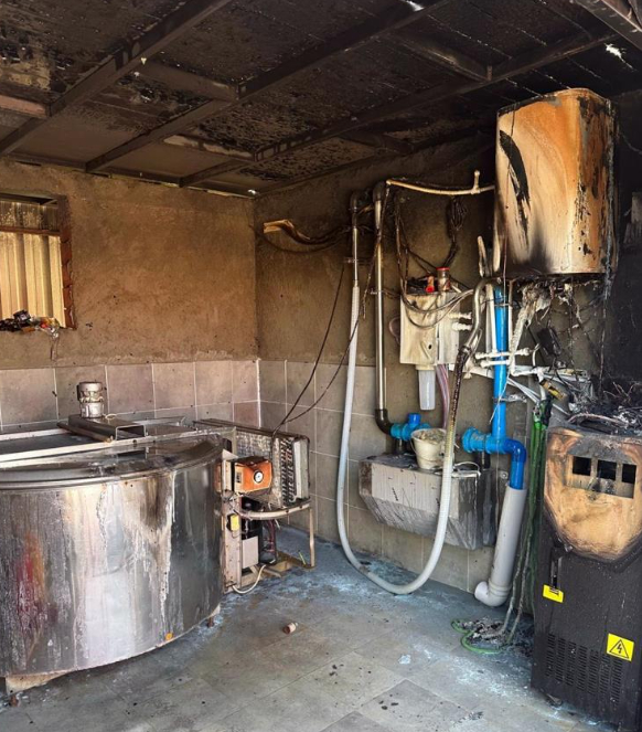 ciftlikte-yanginduznk0c0ex