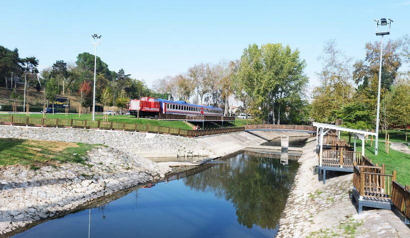 Çınarlı Vagon Park son haliyle beklenen güne hazır