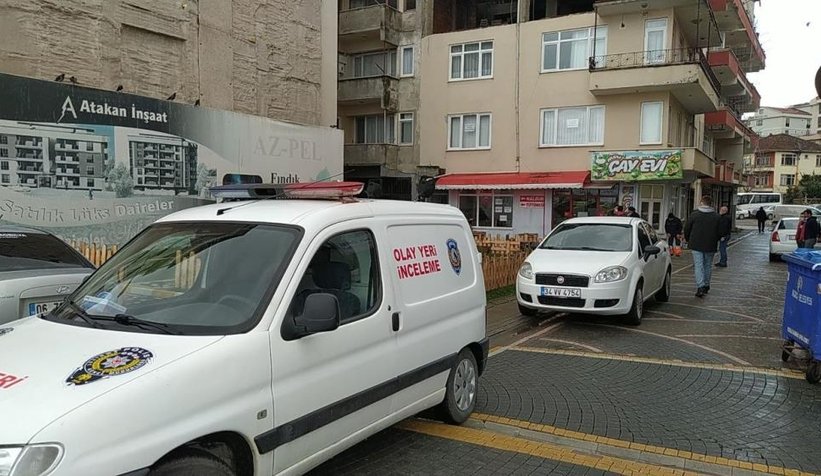 Cinnet getiren koca eşini öldürüp, yaşamına son verdi