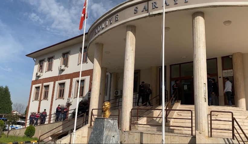 cinsel-icerikli-goruntulerini-kaydederek-500-milyon-liralik-vurgun-yaptilart0hhexv1bm