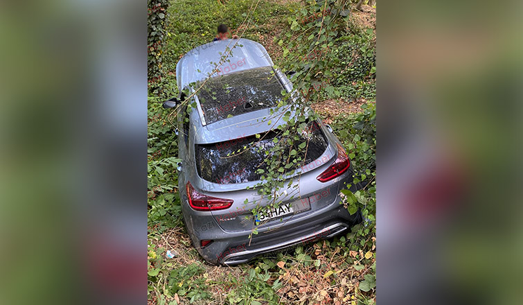 Cip araziye uçtu: 5 kişi yaralandı