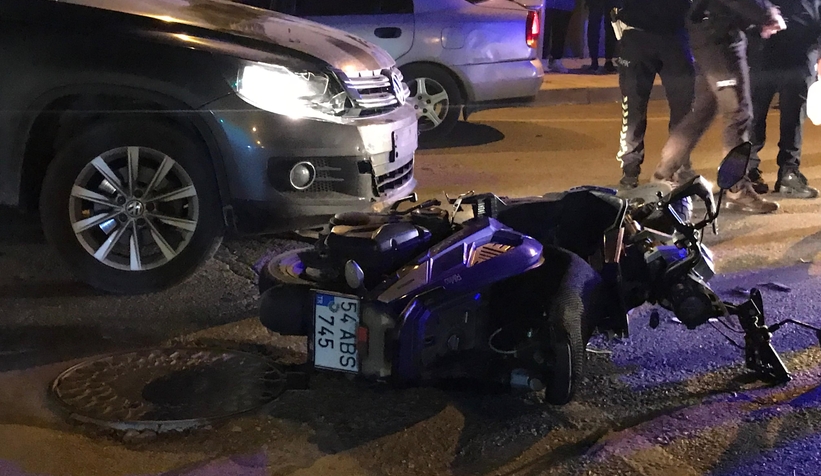 Cip ile çarpışan motosikletli yaralandı