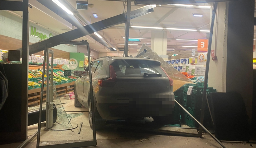 cip-markete-girdi-2-yaraliwedyodhrei