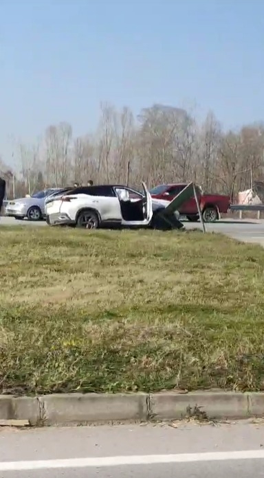 cip-trafik-levhasina-carptislcxn3i2me