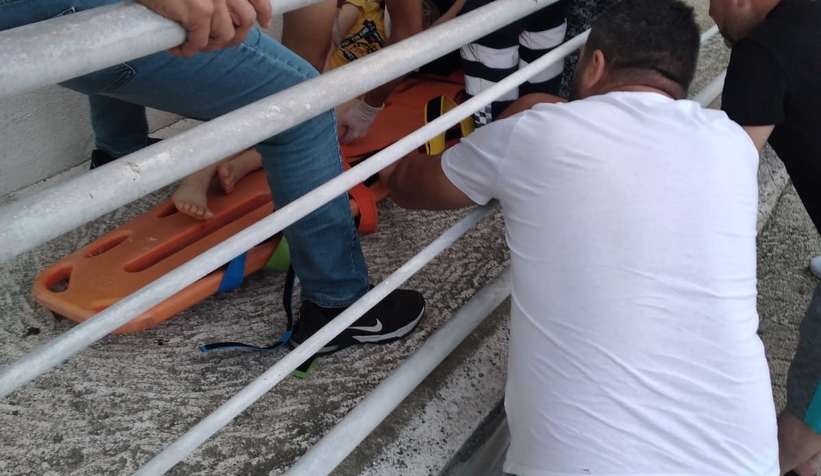 Çocuk 4. kattan düştü