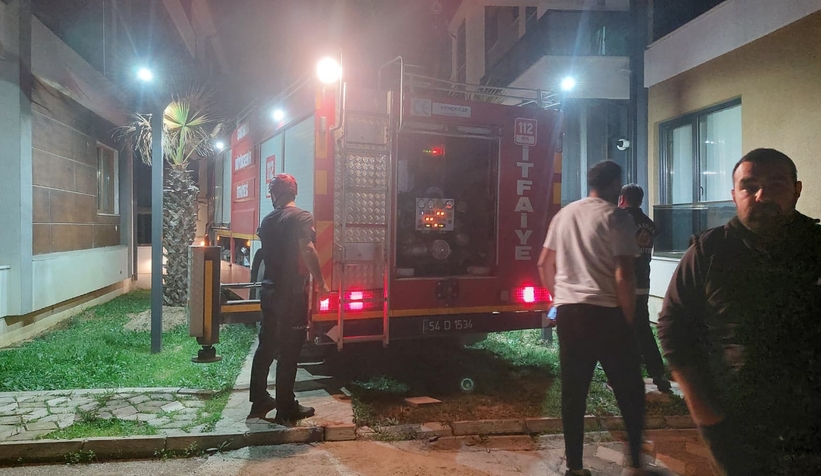 cocuk-evde-kilitli-kaldi-itfaiye-yardima-kostuy2u2zss2cx