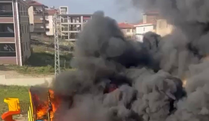 Çocuk parkında patlama