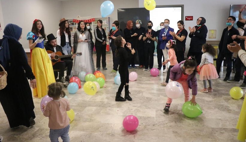 cocuklara-23-nisan-surpriziteraztuzzm