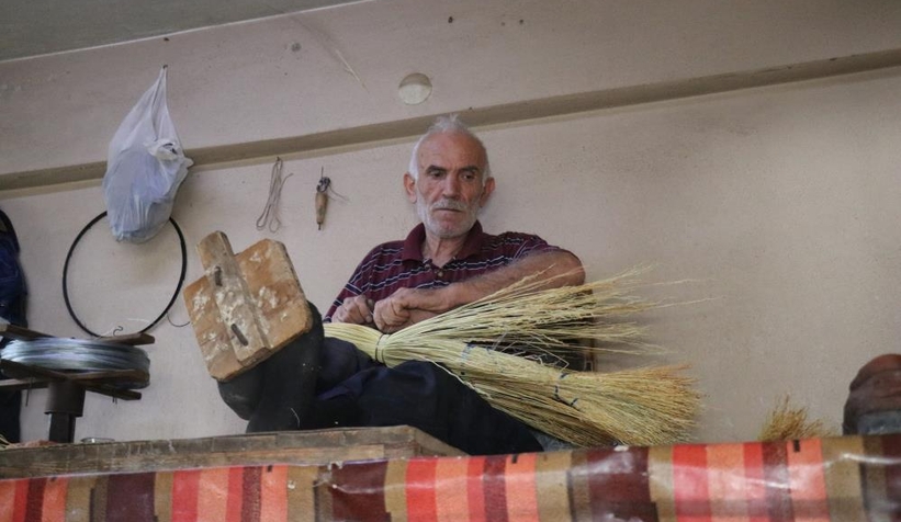 Coğrafi işaretli ot süpürgeler teknolojiye direniyor