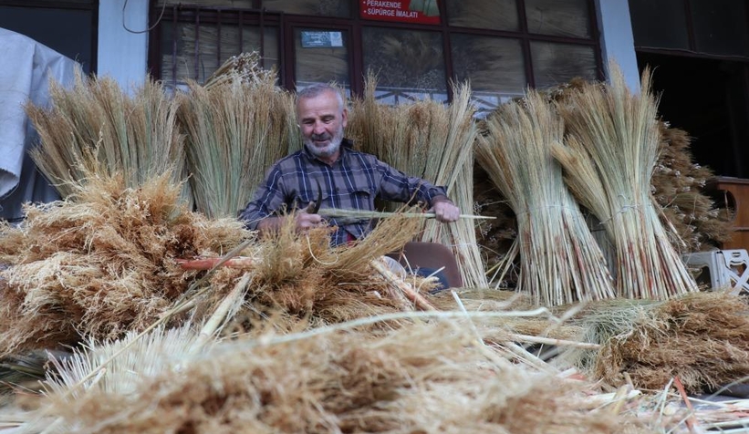 Coğrafi işaretli ot süpürgeler teknolojiye direniyor