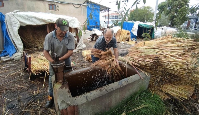 Coğrafi işaretli ot süpürgeler teknolojiye direniyor