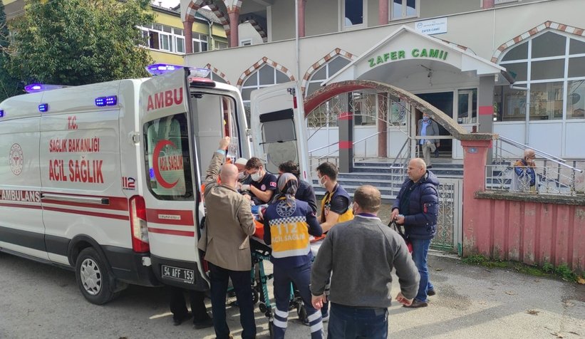 Cuma namazında fenalaştı