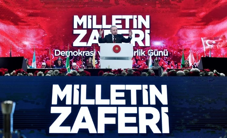 cumhurbaskani-erdogan-1960-tan-beri-darbelerin-arkasindaki-el-15-temmuz-da-da-vardicvhxqum1vz