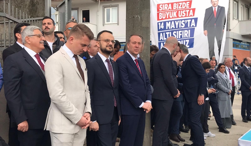 cumhurbaskani-erdogan-akyazi-dadedvvg52dt