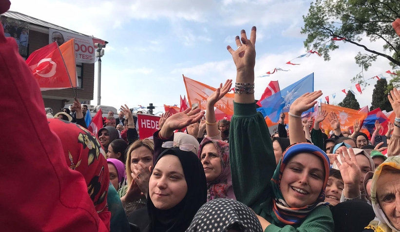 cumhurbaskani-erdogan-akyazi-dadedvvg52dt