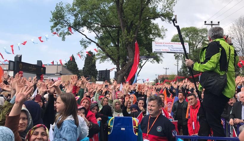 cumhurbaskani-erdogan-akyazi-dadedvvg52dt