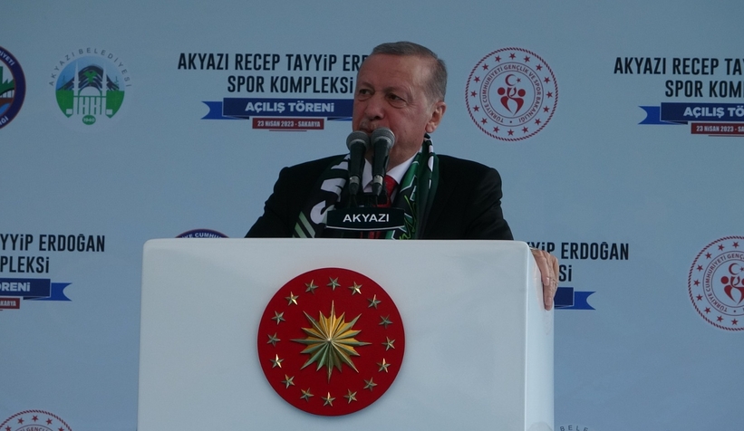 cumhurbaskani-erdogan-akyazi-dadedvvg52dt