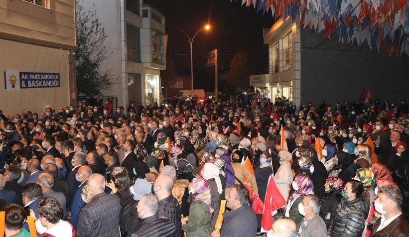 Cumhurbaşkanı Erdoğan, coşkulu kalabalığa böyle seslendi