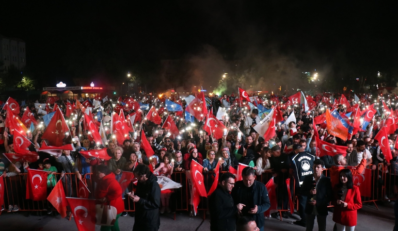 cumhurbaskani-erdogan-in-secim-zaferi-sakarya-da-boyle-kutlandidwjzrzb3bc
