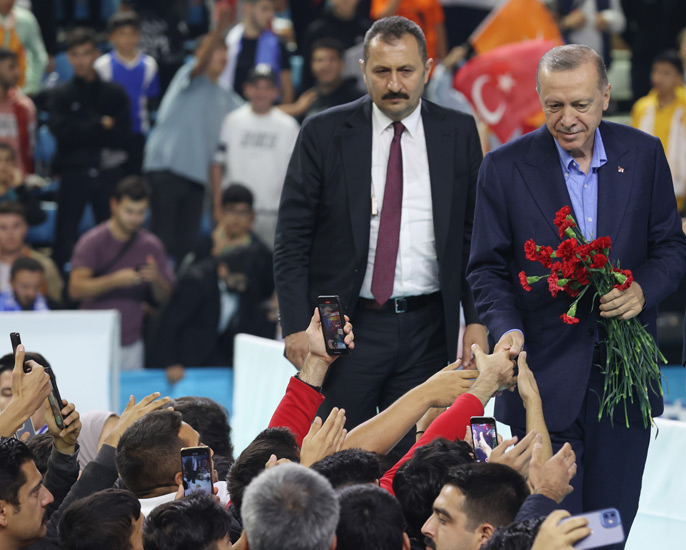 cumhurbaskani-erdogan-sakarya-da-genclik-bulusmasina-katildibfliwg54l0