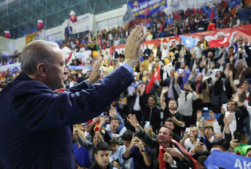 cumhurbaskani-erdogan-sakarya-da-genclik-bulusmasina-katildibfliwg54l0