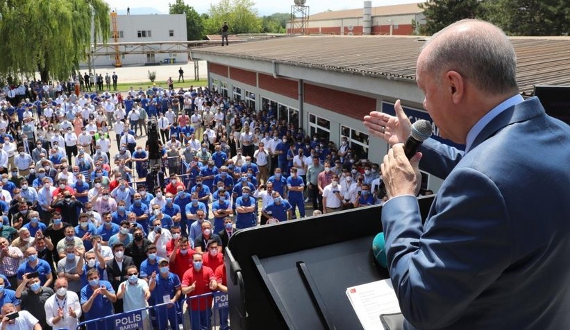 Cumhurbaşkanı Erdoğan Tank Palet Fabrikası'nda işçilere seslendi
