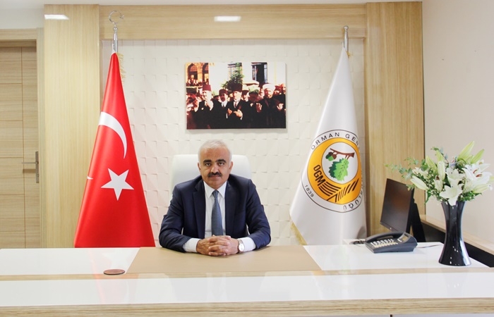 cumhurbaskani-sakarya-orman-bolge-muduru-nu-gorevden-aldizjlpl2zdoe