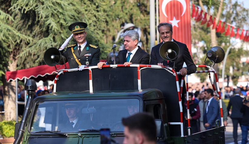 cumhuriyet-bayrami-sakarya-da-coskuyla-kutlandin0vtde82ng
