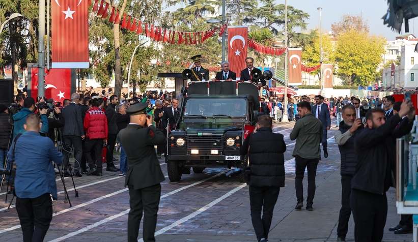 cumhuriyet-bayrami-sakarya-da-coskuyla-kutlandin0vtde82ng