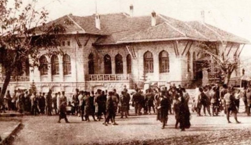 Cumhuriyet'in 98 yıl önceki kuruluş belgeleri