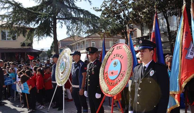 Cumhuriyetin 100. Yılı Akyazı’da coşku ile kutlanıyor