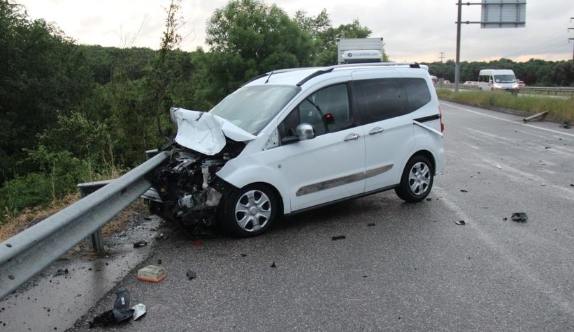 D-100'de kaza: 1’i ağır 3 yaralı