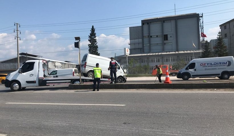 D-100'de kaza: 2 yaralı