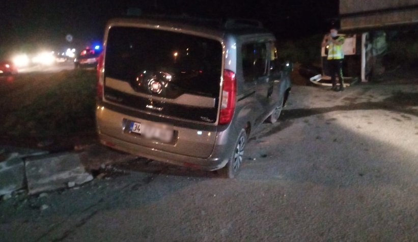 D-100'de kaza: 2 yaralı