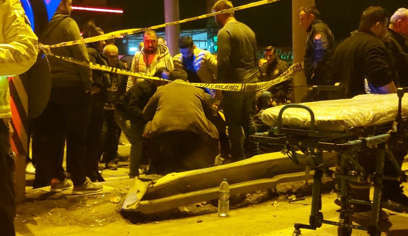 d-100-karayolunda-korkunc-kaza-1-olu-3-yaraliedzes0vnd0