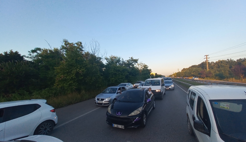 d-100-kilitleyen-kazaujc4u2tpwf