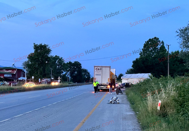D-100'de feci kaza: 2 ağır yaralı