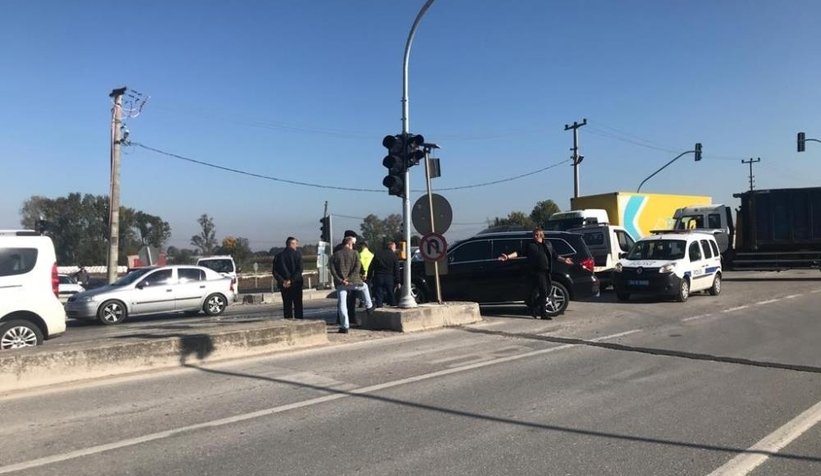 D-100’de aynı yerde 2 ayrı kaza