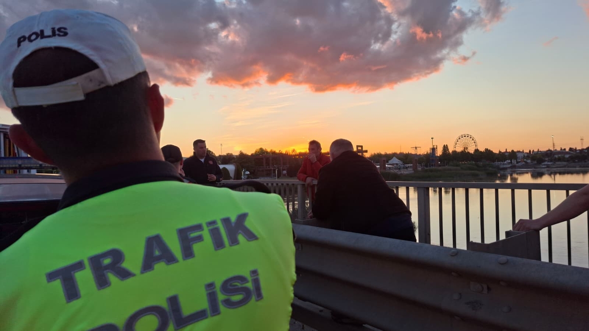 D-100’de Hareketli Anlar: Ekipler Seferber Oldu