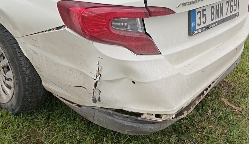 D-140'da otomobiller çarpıştı: 2 yaralı