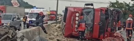 D-650'de peş peşe kazalar