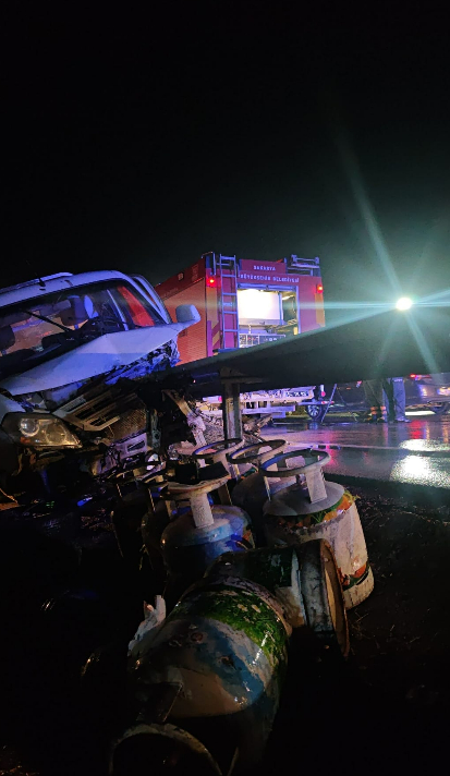 D140'ta Korku Dolu Dakikalar: Facia Kıl Payı Atlatıldı