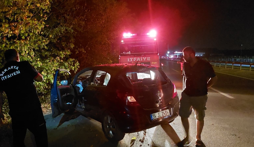 D140'ta Şarampole Uçan Otomobilde Aile Dehşeti! 3 Kişi Yaralandı