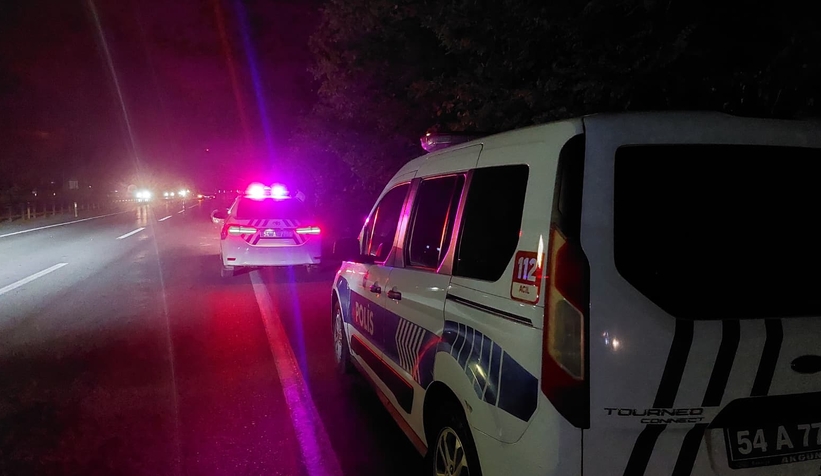 D140'ta Şarampole Uçan Otomobilde Aile Dehşeti! 3 Kişi Yaralandı