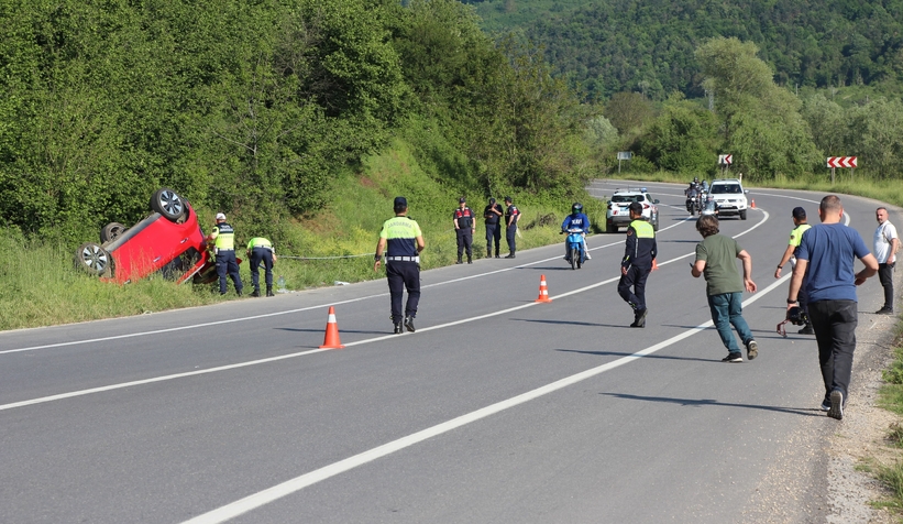 d140ta-yurekleri-agza-getiren-kaza-19-aylik-bebek-ile-beraber-4-yaraliqmjvdhlbzk