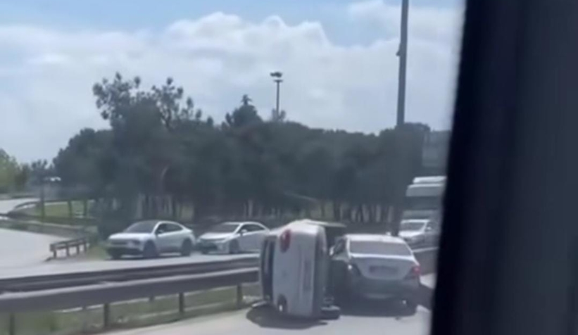 D650'de Korkutan Kaza kazazedelerin yardımına koştular