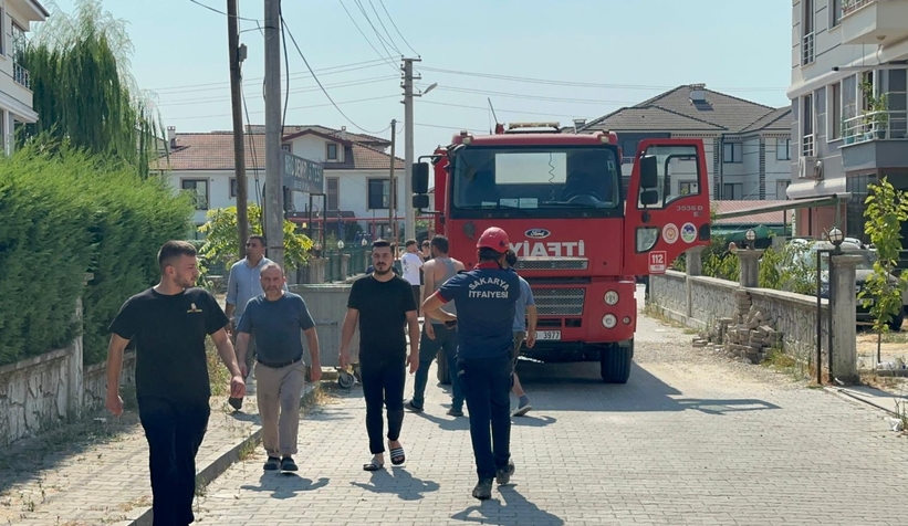 Dairede çıkan yangın paniğe neden oldu