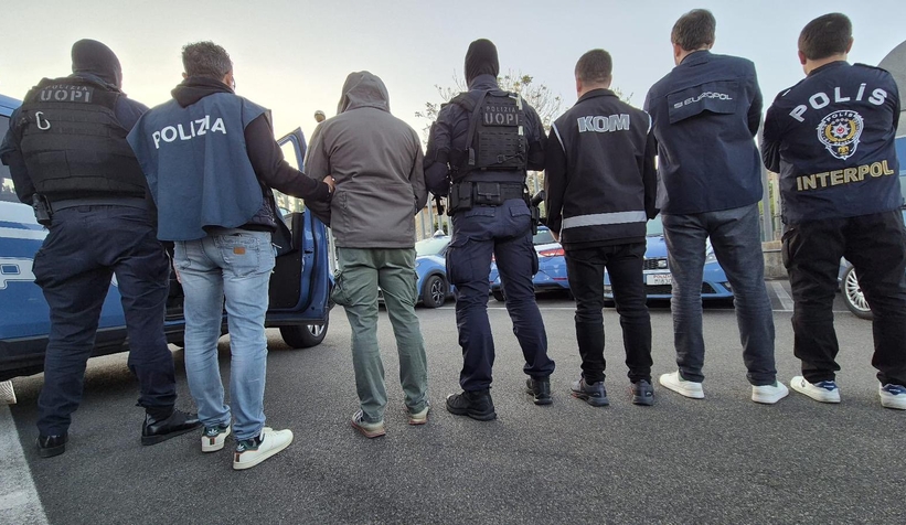 daltonlar-liderine-italya-ve-sakarya-da-operasyon-yapilmisti-isimler-belli-olduwgrsl0tom3