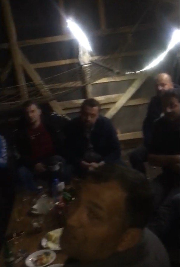 Darbukalı eğlenceye jandarma baskını