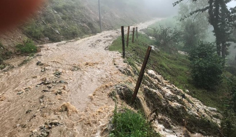 Dedeler'de sel sularına kapılan yaşlı adam kayboldu